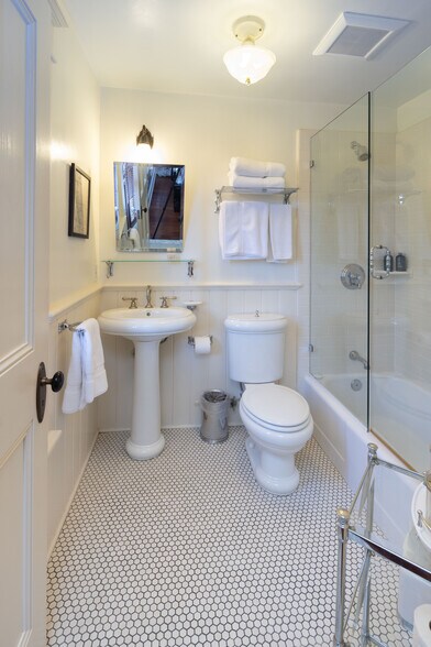 More Photos Of 149 Cayucos Dr, Cayucos Hospitality For Sale