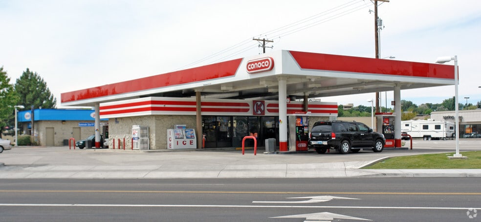 More Photos Of 1055 W Riverdale Rd, Riverdale General Retail For Sale