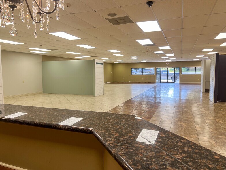 More Photos Of 17246 MS-26, Lucedale Flex For Lease