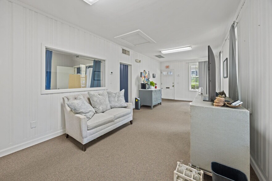 More Photos Of 112 Bull St, Charleston Office Residential For Sale