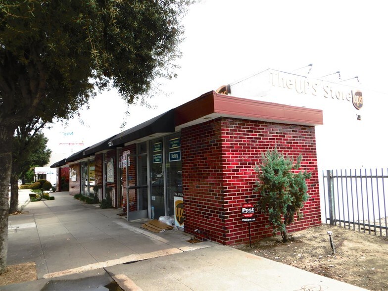More Photos Of 122-130 E Foothill Blvd, Arcadia Freestanding For Lease