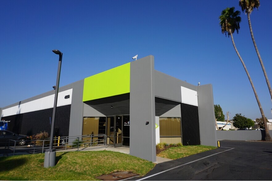 More Photos Of 4010 N Palm St, Fullerton Unknown For Lease