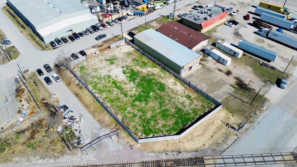 More Photos Of 2323 Daugherty St, Houston Land For Lease