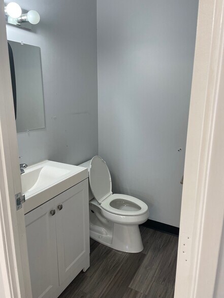 More Photos Of 4201 Torrance Blvd, Torrance Medical For Lease