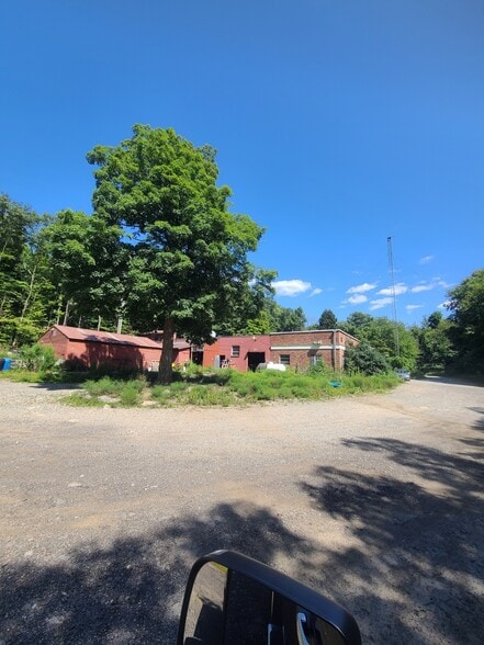 More Photos Of 1010 Greenwood Lake Tpke, Ringwood Manufacturing For Sale