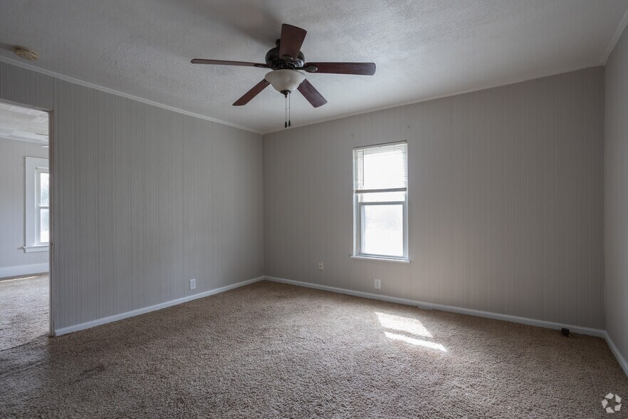 More Photos Of 532 Townsend St, Lansing Apartments For Sale