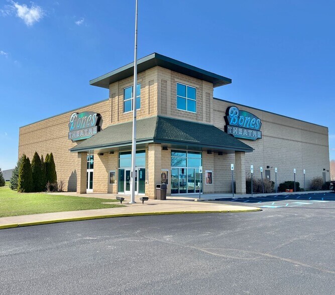 Primary Photo Of 655 N Opportunity Dr, Columbia City Movie Radio TVStudio For Sale