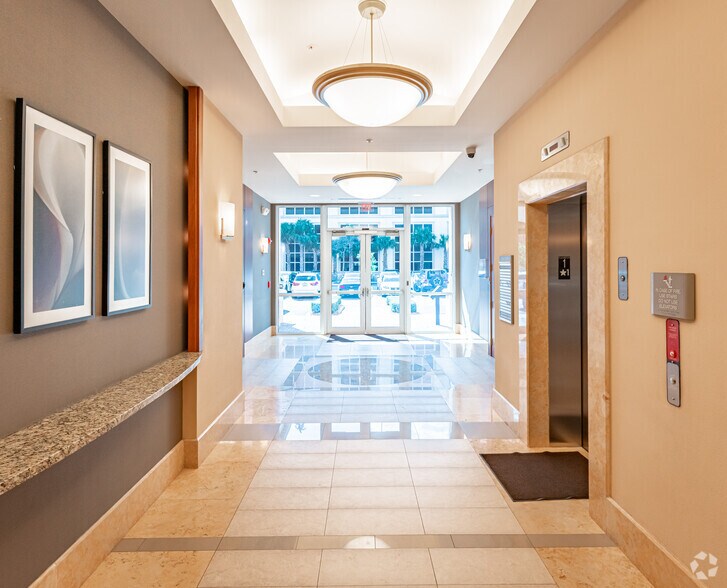 More Photos Of 4280 Professional Center Dr, Palm Beach Gardens Medical For Sale