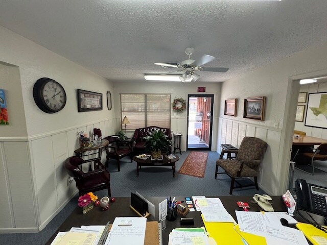 More Photos Of 907 S Main St, Copperas Cove Office For Sale