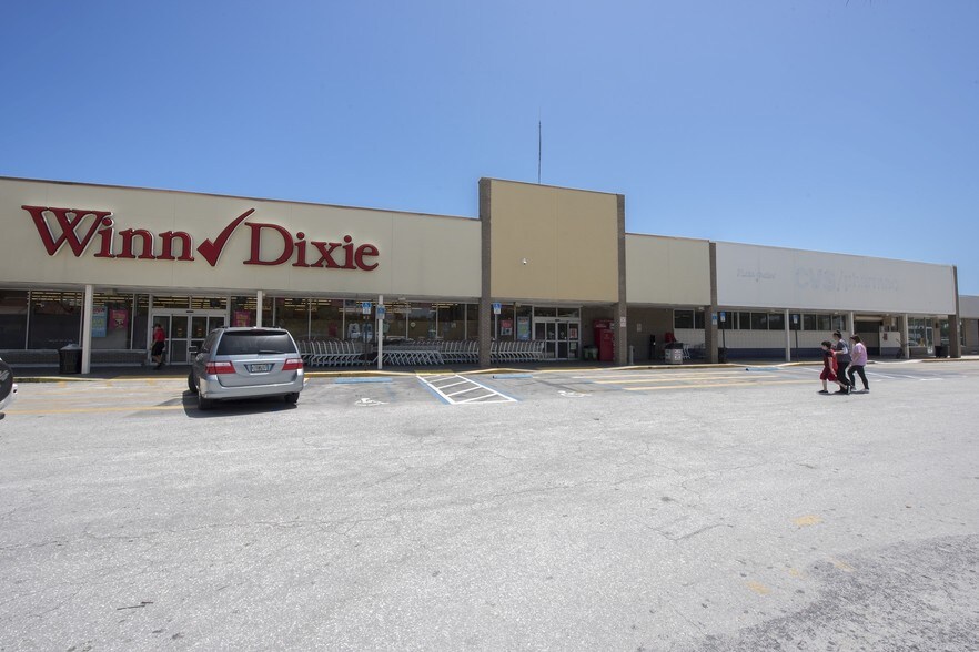 More Photos Of 5501 Overseas Hwy, Marathon Unknown For Lease