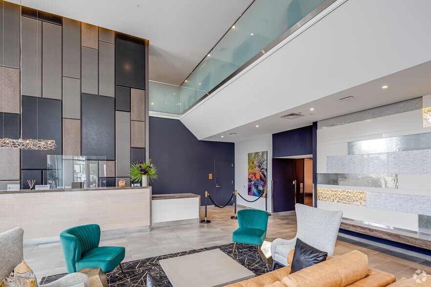 More Photos Of 99 Kneeland St, Boston Apartments For Lease