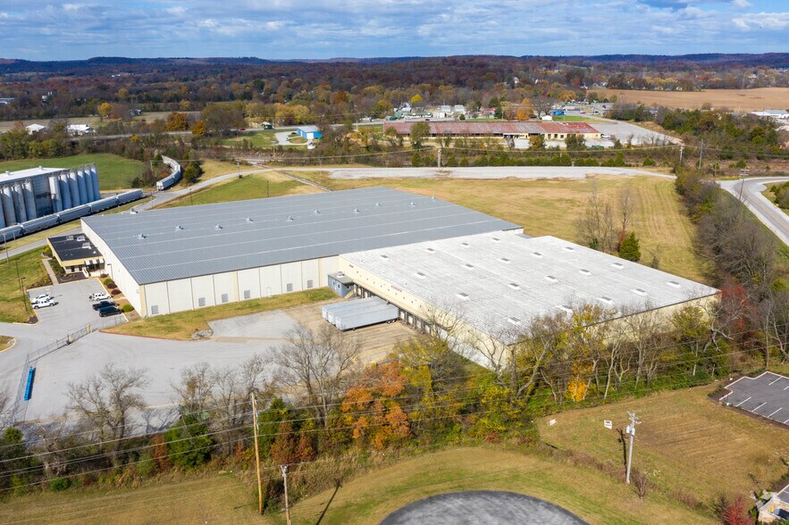 More Photos Of 120 Williamette Ln, Bowling Green Warehouse For Lease