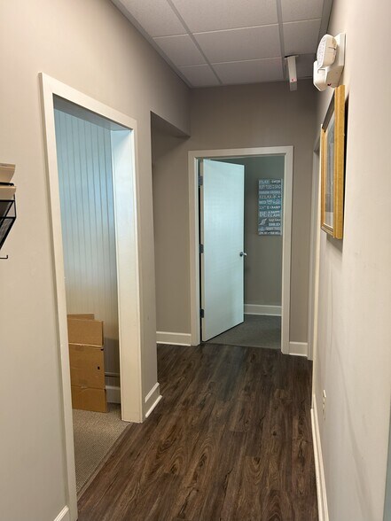 More Photos Of 1400 Palm Blvd, Isle Of Palms General Retail For Lease