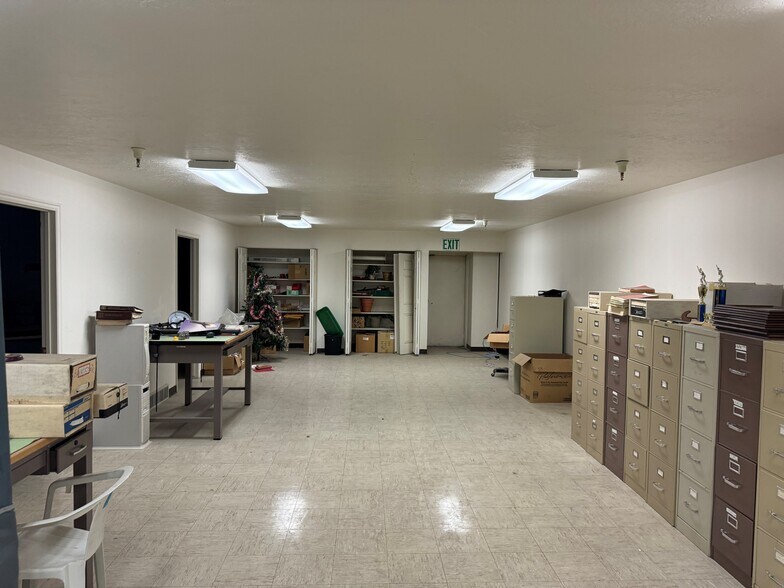 More Photos Of 4196 Farm Rd, West Jordan Warehouse For Sale