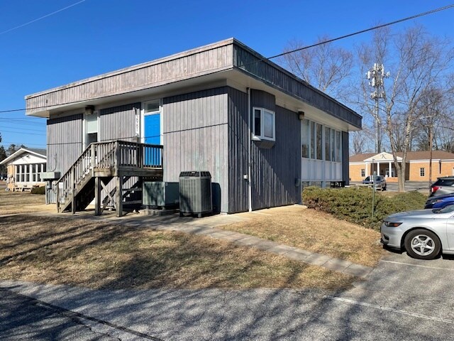 More Photos Of 2981 Solomons Island Rd, Edgewater Office For Sale