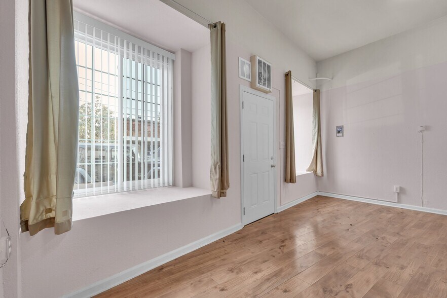 More Photos Of 524-528 1st St, Rodeo Apartments For Sale