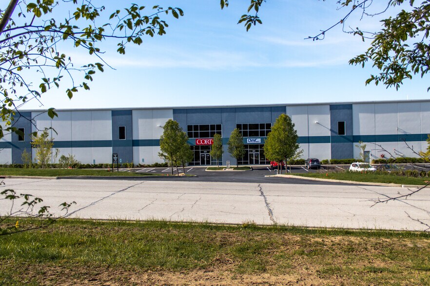 More Photos Of 1801-1831 Deffenbaugh Ct, Columbus Warehouse For Lease