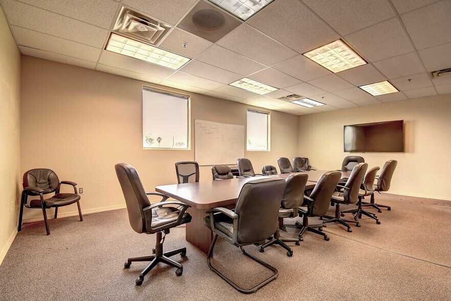 More Photos Of 8101 E McDowell Rd, Scottsdale Light Distribution For Lease