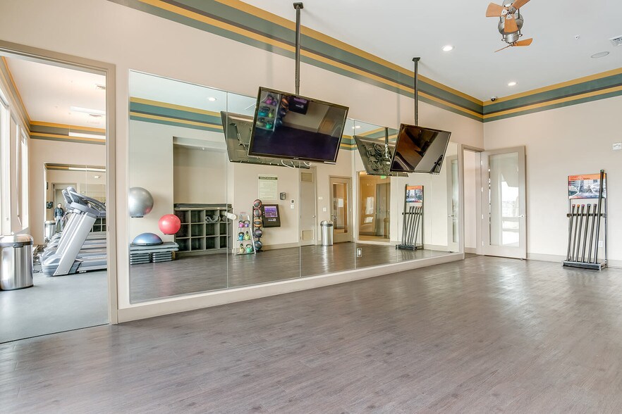 More Photos Of 2180 N Bryant St, Denver Apartments For Lease