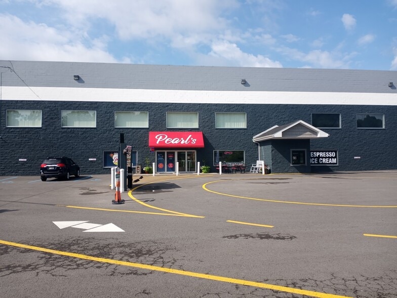 More Photos Of 1489 Milford St, Clarksburg Office For Sale