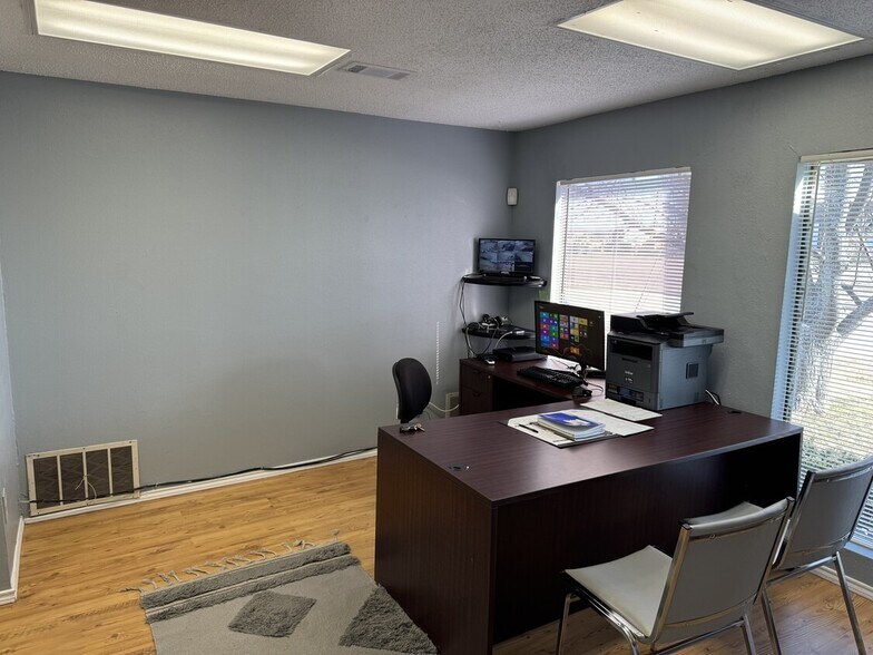 More Photos Of 200 Industrial Blvd, Mansfield Service For Sale