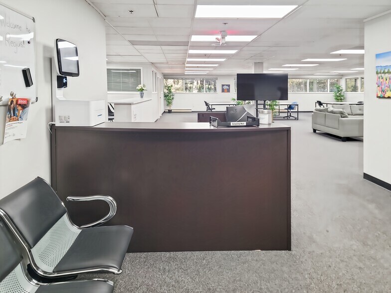 More Photos Of 120 Bishops Way, Brookfield Coworking Space