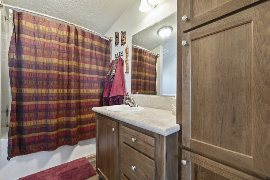 More Photos Of 14000 E Double Tapp Ln, Boise Sports And Entertainment For Sale