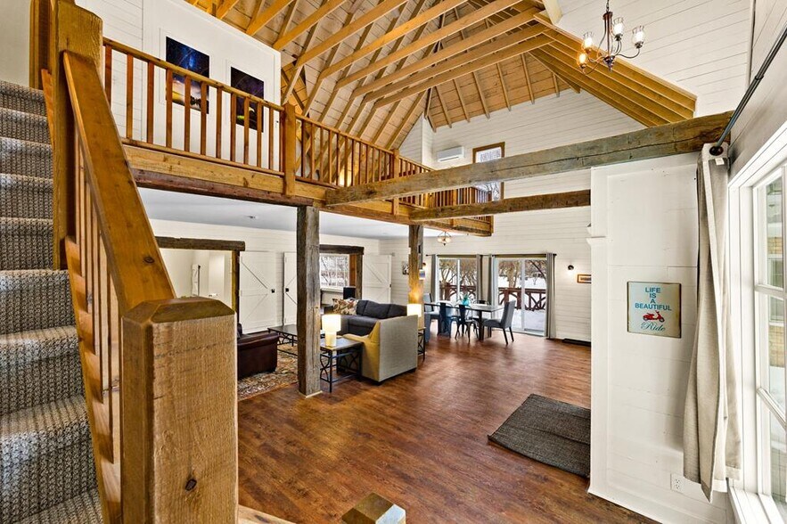 More Photos Of 219 Kentucky St, Sturgeon Bay Specialty For Sale