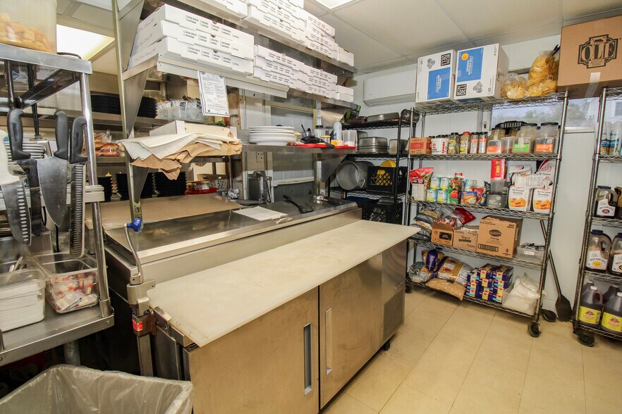 More Photos Of 54 McKinley St, Huron Bar For Sale