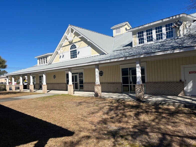 More Photos Of 11378 Ocean Hwy, Pawleys Island Freestanding For Sale
