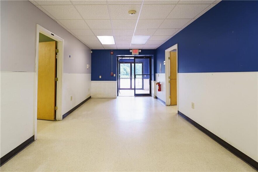 More Photos Of 42 Nooseneck Hill Rd, West Greenwich Lodge Meeting Hall For Lease