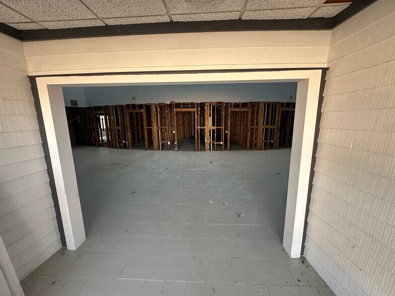 More Photos Of 125 Dillon Dr, Spartanburg Medical For Lease