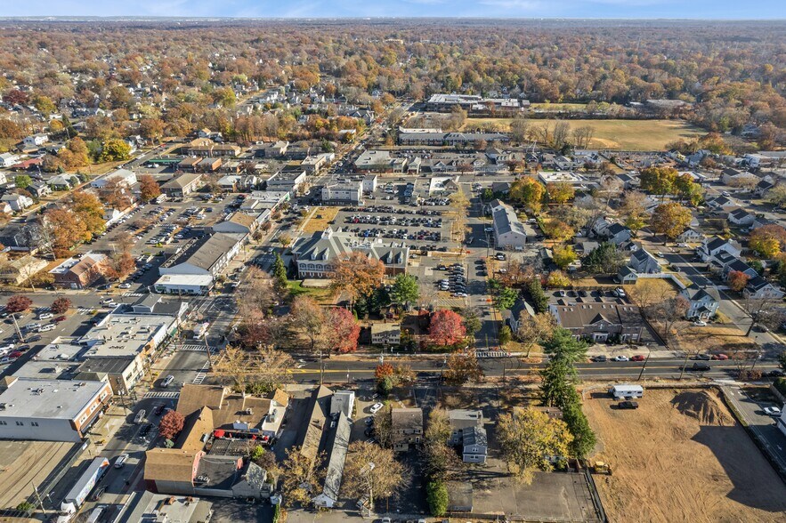 More Photos Of 1829 Front St, Scotch Plains Office Residential For Sale