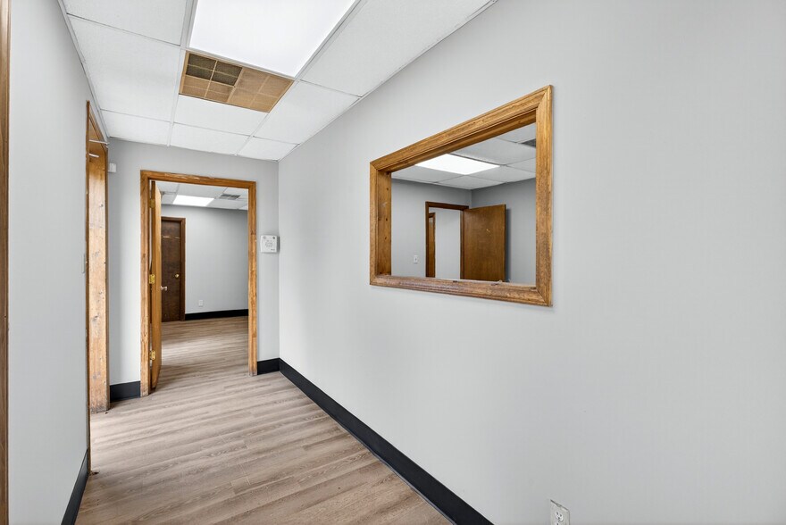 More Photos Of 725 Bryant Rd, Spartanburg Manufacturing For Sale