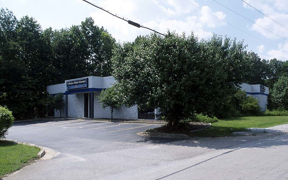 More Photos Of 2561 W Point Ave, College Park Warehouse For Sale