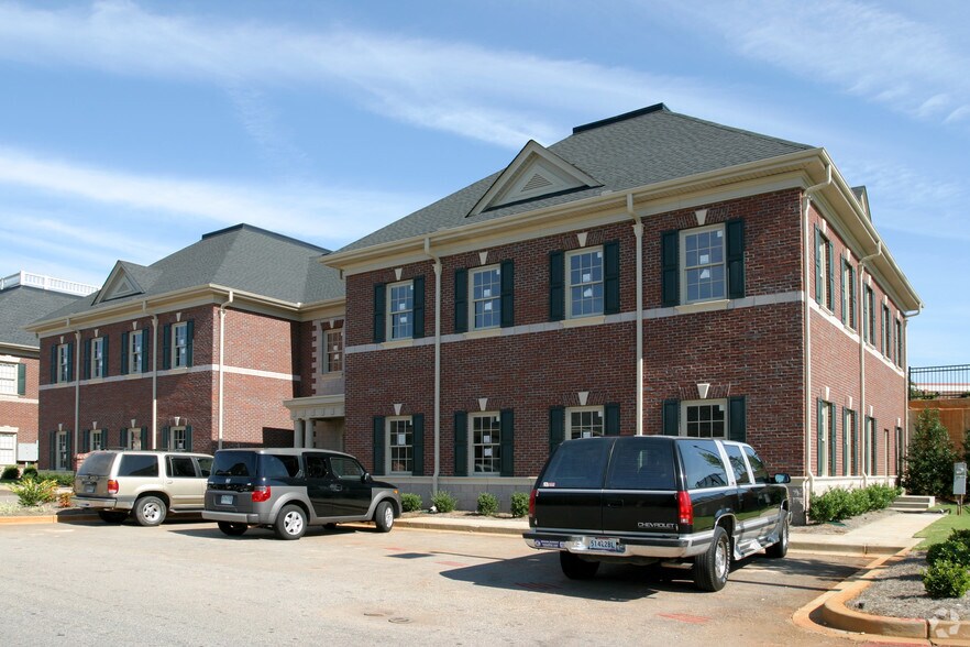 More Photos Of 420 The Parkway, Greer Medical For Lease