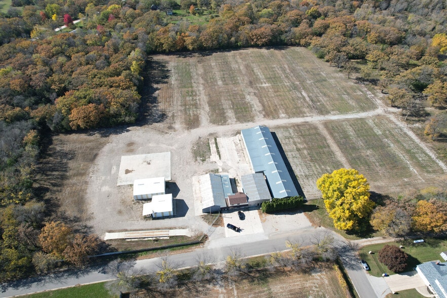 Primary Photo Of 20966 Monroe St, Mason City Flex For Sale