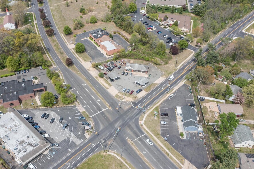 More Photos Of 601 John F Kennedy Way, Willingboro Auto Repair For Sale