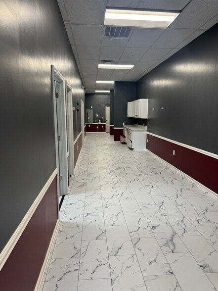 More Photos Of 5109 US Highway 674, Wimauma General Retail For Lease