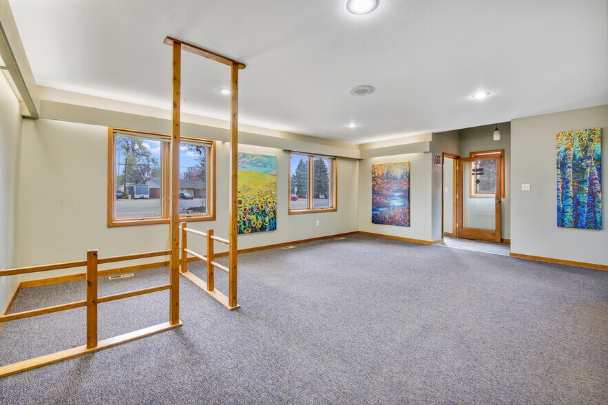 More Photos Of 3320 W Eisenhower Blvd, Loveland Medical For Lease