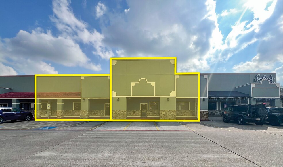 More Photos Of 117-133 W Parkwood Ave, Friendswood Unknown For Lease