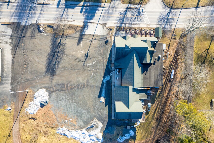 More Photos Of 6254 Main St, Tannersville Restaurant For Sale