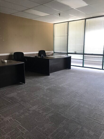 More Photos Of 1230-1360 1st St, Gilroy Unknown For Sale