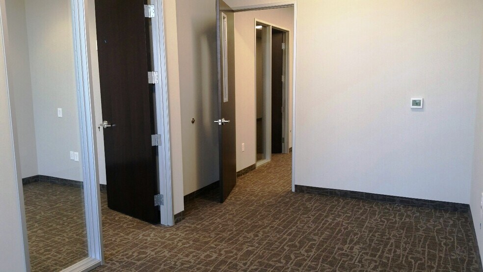 More Photos Of 12725 W Indian School Rd, Avondale General Retail For Lease