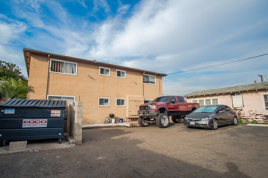 More Photos Of 1121 E 6th St, National City Apartments For Sale