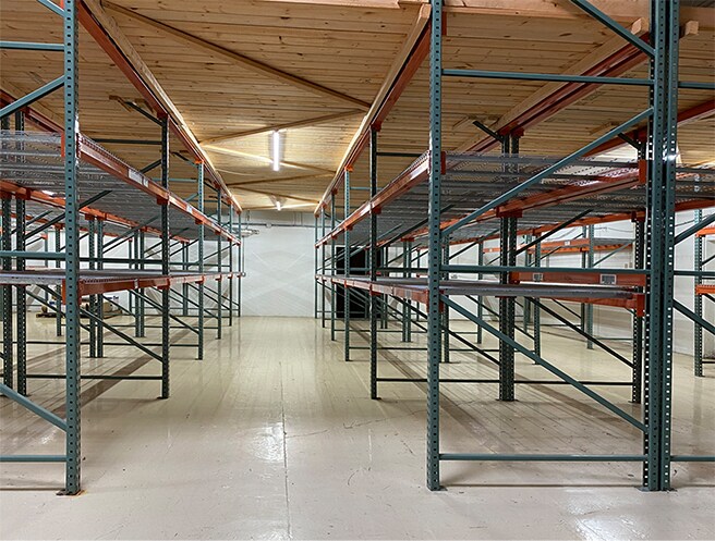 More Photos Of 2401 Highway 13 W, Burnsville Warehouse For Sale