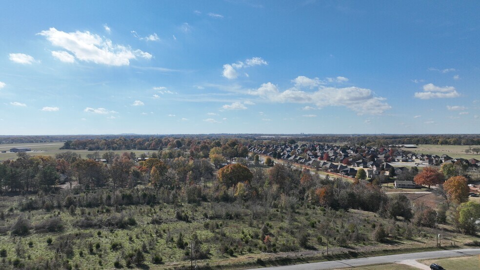 More Photos Of N Airport Loop, Rogers Land For Sale