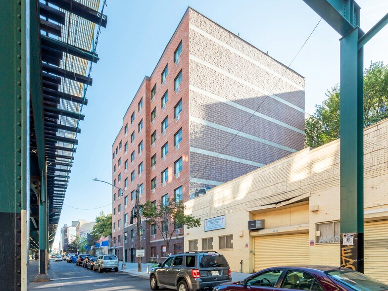 More Photos Of 1318 Southern Blvd, Bronx Apartments For Lease