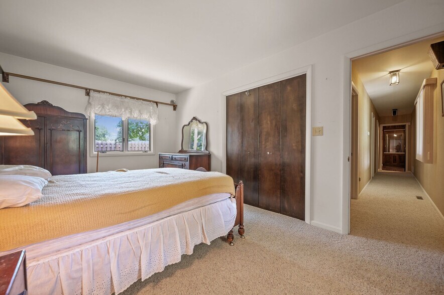 More Photos Of 9155 Campbell Ln, Bridgeville Office For Sale