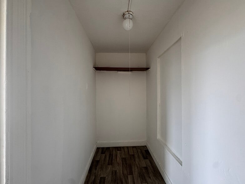More Photos Of 48-50 Mitchell Ave, Waterbury Apartments For Sale